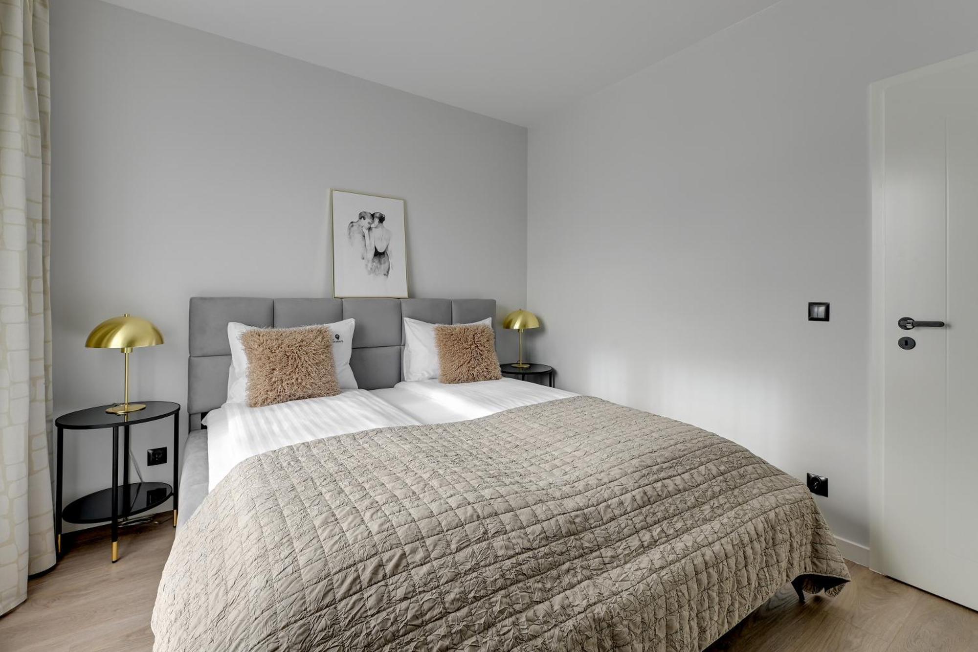 Lion Apartments - Premium Apartments With Parking In The Center Of Gdansk Exterior photo